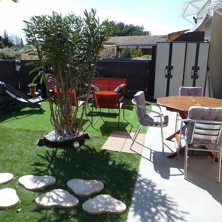 Appart Cosy Avec Son Exterieur Chaleureux,Piscine Et Parking Prive Fontvieille Exteriör bild